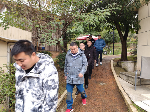 图片3.jpg 图片3.jpg