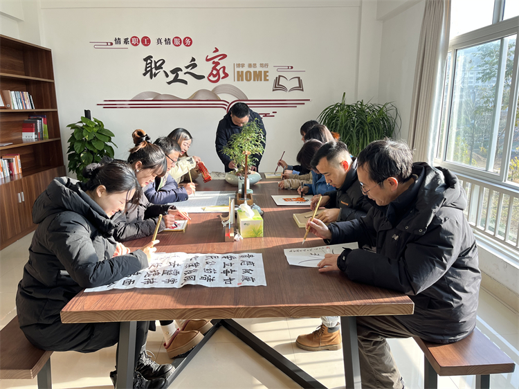 12.14++չĶ ޴⡱Ʒ.jpg