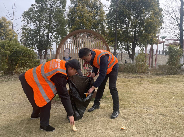 3.4+̨շվ+̨շվ֯չɫ ͬС־Ը (2).jpg